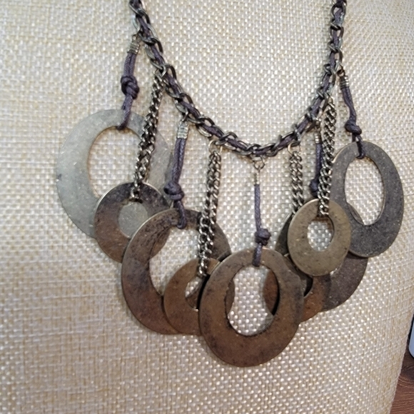 NEW Decree Boho Necklace Metal Loops and chain statement Bib Necklace - Picture 4 of 17